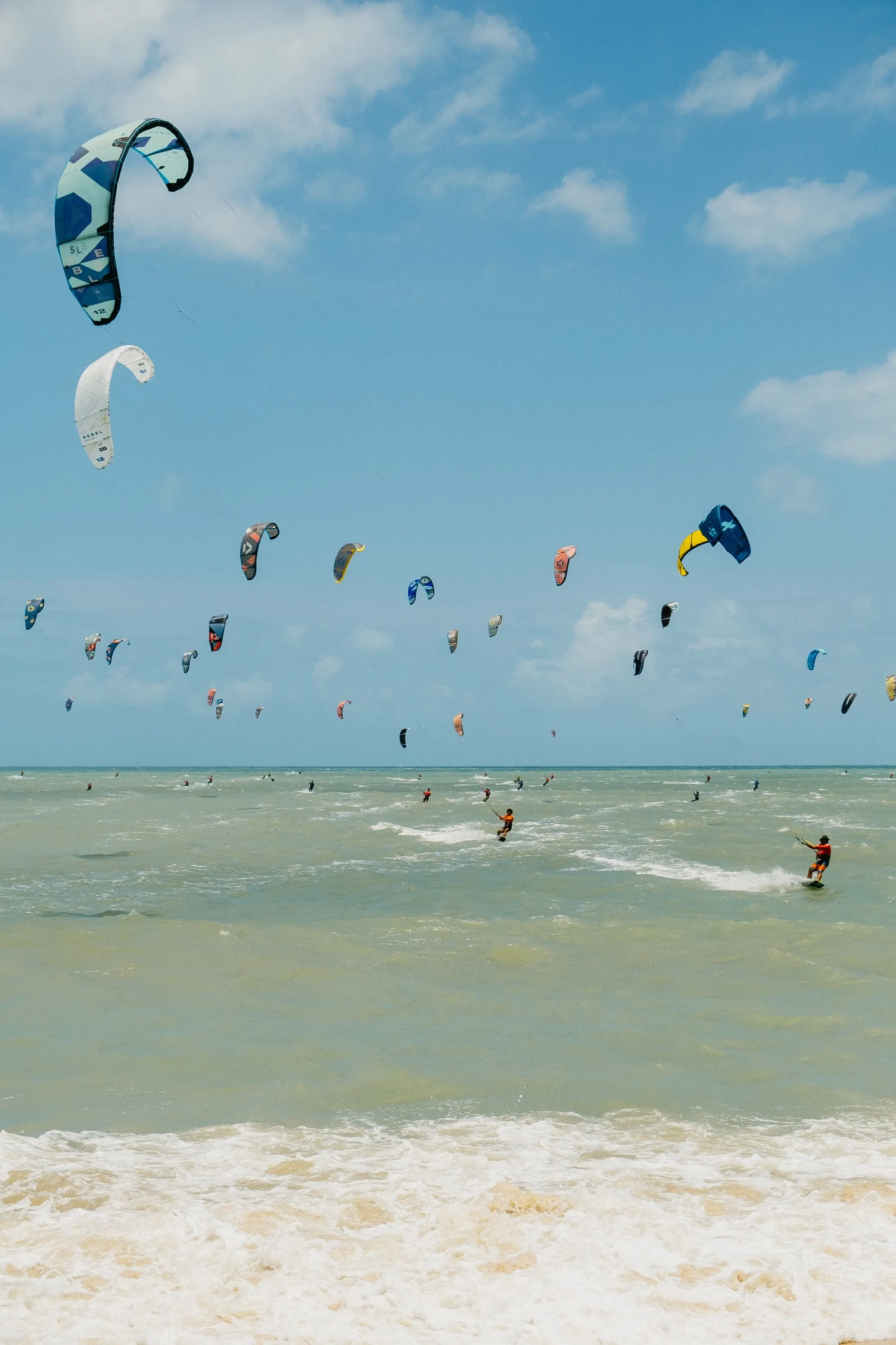 Kitesurfing kites in the sky over Preá